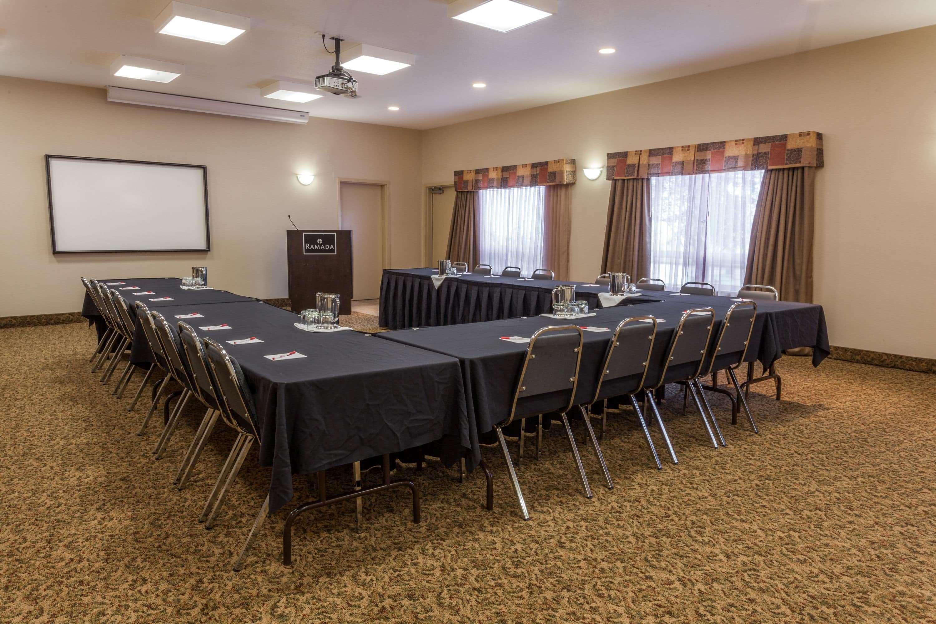 Ramada By Wyndham 3* Westlock